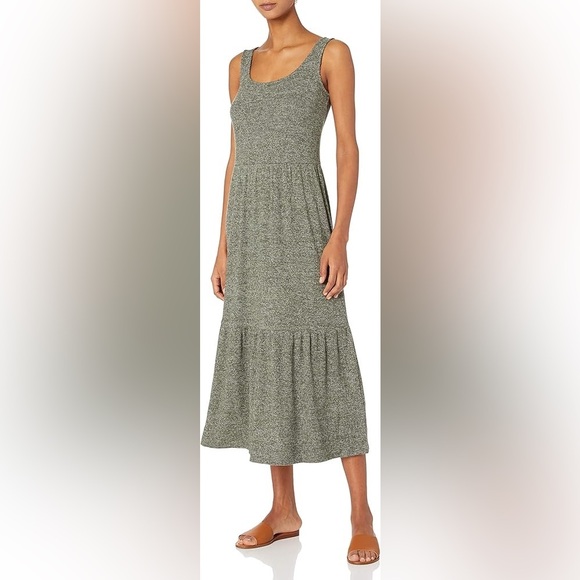 Daily Ritual Dresses & Skirts - Daily Ritual Women's Cozy Knit Rib Sleeveless Tiered Midi Dress Size